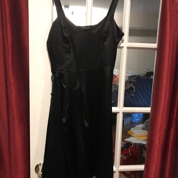 Rosas dress - Picture 4 of 9